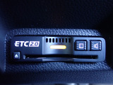 ■【ETC車載器】が装備されています。セットアップをしてお渡しとなり、ETCカードを差し込むだけで高速道路の利用が可能です。