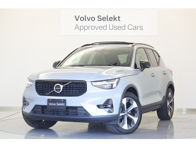 XC40 ウルトラ B4 AWD 4WD