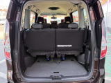 【ラゲッジスペース】広いラゲッジスペースは、日々のお買い物やご家族とのレジャーにも便利にお使いいただけます♪
