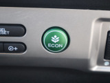 ECONスイッチの効果とあなたの運転で、クルマと力をあわせ「燃費向上=ガソリン代の節約=CO2 削減」のチャレンジをお楽しみください。