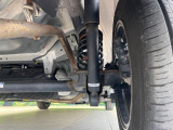お車を安心してお乗りいただく為には、足回りの定期点検が欠かせません。サービスサポート(有償保証)では無料点検もご提供しており、安心のカーライフをお過ごしいただけるサポート体制が整っています。