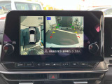 【アラウンドビューモニター】ー空から見下ろしているかのような映像で駐車をアシスト!これでバック駐車も安心ですね♪♪