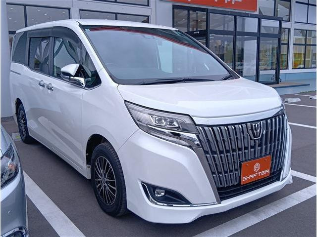 エスクァイア 2.0 Gi 後期型 禁煙車 純正9インチナビ