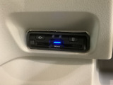 いまや快適なカーライフに欠かせないETCが付いています。