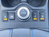 運転席、助手席、後席にシートヒーター装備。冬場の寒い時に座面を温めてくれます。