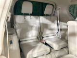3列目シートはもちろん状態良好☆大人でもゆったりと座って頂けますので、大人数でのお出かけもラクラクです♪ご家族で、気の知れた仲間で、ドライブに行くのが楽しみですね♪