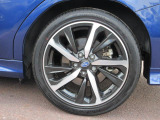 左後 オシャレは足元からが基本!アルミホイールが決まってます!「*ホイールロックナットは展示用です」