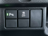 運転席まわりの画像です。