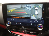 バックカメラ付きで運転が苦手な方の車庫入れもラクラクです。後方の死角部分がモニターに映し出されるので安全性もアップ!