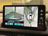 全方位モニターがついています! 車の周囲を360&deg;安全確認できるので、普段の駐車はもちろんの事、縦列駐車や幅寄せの際にも活躍してくれますよ。