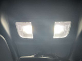 運転席まわりの画像です。