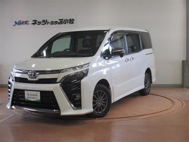 ヴォクシー 2.0 ZS 煌III 4WD 