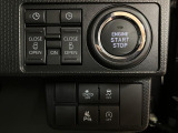 電子カードキーを携帯しているだけでエンジンの始動ができるプッシュボタンスタートを装備しています☆