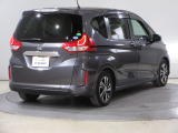 ボディクリーニング後、愛車をピカピカの状態へ保護するコーティング「ブライトパック」がおススメです!水垢がつきにくく、手入れがしやすくなりますよ!いつも愛車をきれいにしておきたい方におススメです。