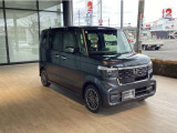 国家資格を持つホンダ整備士により点検整備、納車準備を行います。