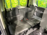 3列目シートはもちろん状態良好☆大人でもゆったりと座って頂けますので、大人数でのお出かけもラクラクです♪ご家族で、気の知れた仲間で、ドライブに行くのが楽しみですね♪