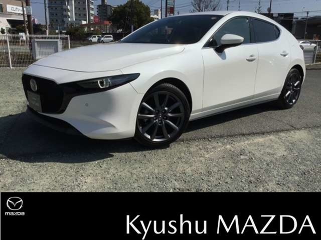 MAZDA3ファストバック2.0 20S Lパッケージ