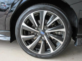 左後 オシャレは足元からが基本!アルミホイールが決まってます!「*ホイールロックナットは展示用です」