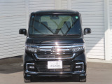 納車前に点検・整備を行なった後に納車いたします。交換が必要な部品は全て交換してからのお渡しとなります。費用を別途頂くことはありませんのでご安心ください。お問合せを心よりお待ち致します。
