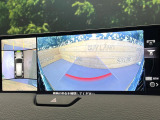 【360&deg;ビューモニター】専用のカメラにより、上から見下ろしたような視点で360度クルマの周囲を確認することができます☆死角部分も確認しやすく、狭い場所での切り返しや駐車もスムーズに行えます。