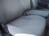 運転席に落ちない汚れがございます