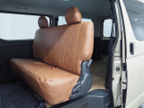 【登録済未使用車/R7年式/アースカラーパッケージ/ガソリン】BLACKEDITION&times;オフロード【全国納車可能