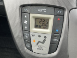 【オートエアコン】車内温度を感知して自動で温度調整をしてくれるのでいつでも快適な車内空間を創り上げます!