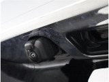 バックカメラが付いているので後方確認が非常にしやすいです。今や運転初心者も熟練者も必須装備!ついていて損はないですね♪