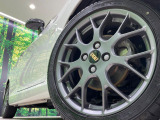 【BBS製16インチアルミホイール】大人気メーカーのホイールを装備♪軽量・高硬度のアルミホイールは、ハンドリング・加速など、走りの質を向上してくれます♪
