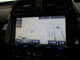 トヨタ純正ナビDSZT-YC4T富士通テン製です。