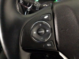 ステアリングリモコンは、運転中でも簡単に音量調整やチャンネル変更もできます!わき見運転防止にもつながるので安心です♪