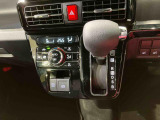 納車前にはプロのメカニックが、各部の点検を行います。ディーラーにしか出来ない品質、そしてサービスできっと満足していただけると思います!