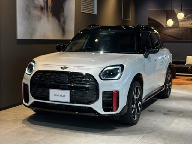 ミニカントリーマンジョン クーパー ワークス ALL4 DCT 4WD