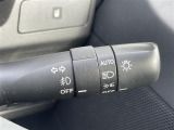 【オートライト(AUTO)】外の明るさをシステムが感知して、自動でヘッドライトが点灯します!ヘッドライトをつけ忘れを防ぐ便利機能です。