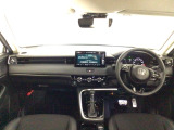 【前方視界】開放的な前方視界!運転がしやすく疲れにくいです♪窓が大きく、見通しがとっても良いおクルマですよ♪