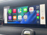 ●Apple Car Play:スマホとの有線接続で、ナビ・オーディオ再生などスマホのアプリ機能が画面でも使える便利機能です!