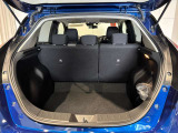 ラゲッジルームも広々、開口部が広く荷物を積む時も積みやすくなっています!