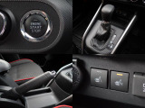 キーレスプッシュスタートシステムを採用しております!ボタン一つでエンジン始動が可能。運転席、助手席シートヒーター付。