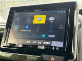 社外8インチナビ付きでフルセグ・DVD再生・Bluetoothなど付いてとても便利な車両です♪