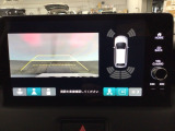バックカメラが付いているので、車庫入れもラクラクです♪更にバンパーに取り付けられたソナーセンサーで、障害物を音とナビゲーション画面で知らせてくれます♪