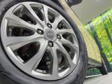 【14インチアルミホイール】外観にマッチしたアルミホイールを装着しております。各種アルミホイールや、スタッドレスタイヤも取扱いしております。是非ご相談ください♪