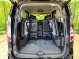 後席を格納すると、これだけの広さが!シーンに合わせたシートアレンジで、大きな荷物も積むことが出来ます♪