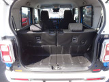 広々としたラゲッジルームです☆シートアレンジ次第で大きな荷物も積めます。お買い物やレジャーに大活躍です♪