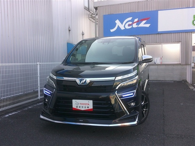 ヴォクシー 1.8 ハイブリッド ZS 煌II 