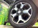 【純正15インチアルミホイール】外観にマッチした純正アルミホイールを装着しております。各種社外アルミホイールや、スタッドレスタイヤも取扱いしております。是非ご相談ください♪