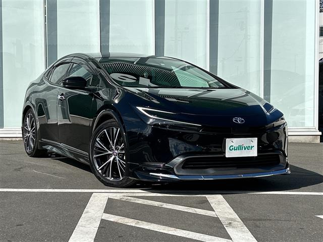 プリウス 2.0 Z 本革シート サンルーフ（6AA-MXWH60）