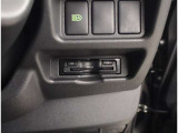 ETC車載器付きです。高速道路の料金所もスムーズに通過できます。