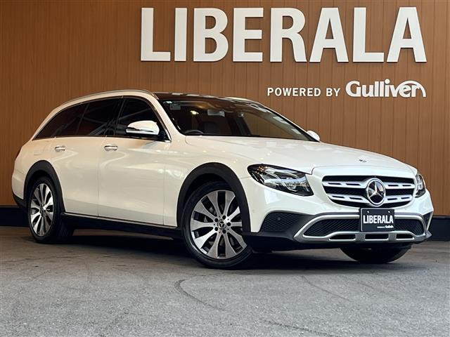 EクラスオールテレインE220d 4マチック 4WD本革シート