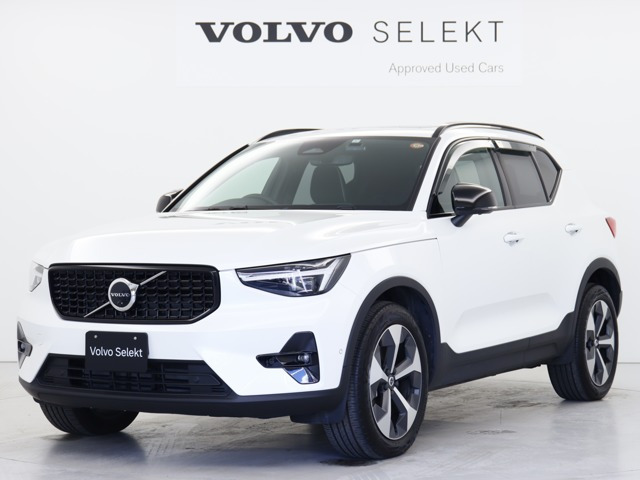 XC40 アルティメット B4 AWD ダークエディション 4WD 