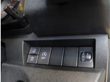 リバーサイドのお車は全社試乗可能で御座います。お客様がご納得頂ける『1台』が見つかるまでお手伝いをさせて頂きます。
